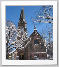 Die Kirche im Winter